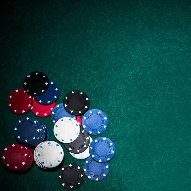 Antarmuka aplikasi spin 777 yang menampilkan meja live dan opsi pembayaran